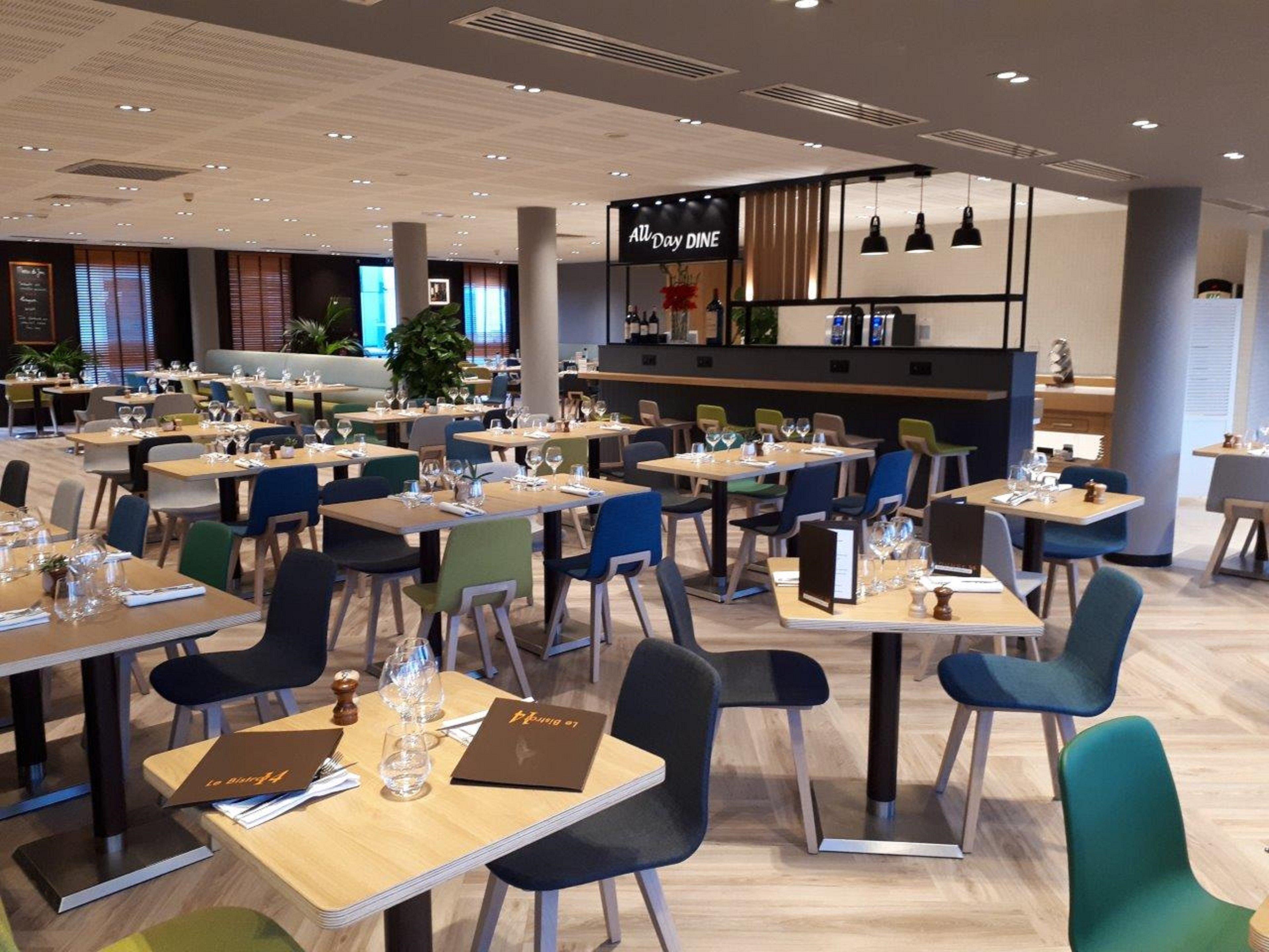 Holiday Inn Bordeaux Sud - Pessac By Ihg Bagian luar foto